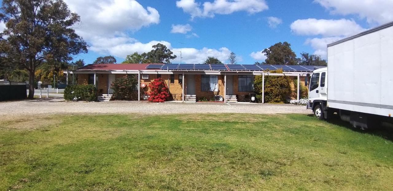 Taree Country Motel Bagian luar foto